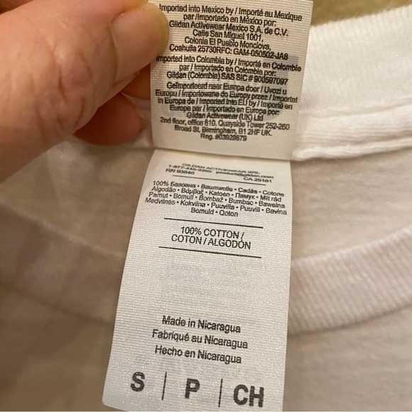 Cute Face Graphic White Long Sleeve Top Size Small - Picture 6 of 7